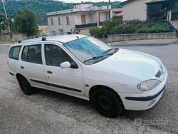 Bianco Usata 2000 Renault Mégane GrandTour Station wagon | 1000 €
