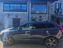 Usata 2011 Volvo XC60 Momentum SUV | 8800 € (Buon prezzo)