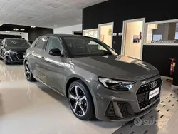 Grigio scuro Usata 2024 Audi A1 S-Line Due volumi | 22.900 € (Super prezzo)
