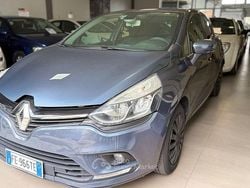 Gray Usata 2017 Renault Clio IV Tre volumi | 6490 € (Buon prezzo)