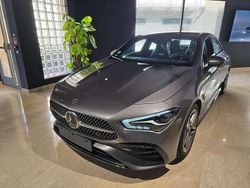 Grigio Usata 2024 Mercedes CLA200 AMG Line Premium Tre volumi | 38.900 € (Buon prezzo)