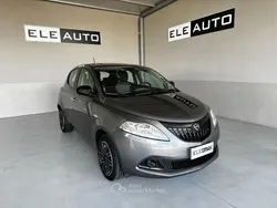 Grigio scuro Usata 2023 Lancia Ypsilon Silver Due volumi | 11.500 € (Buon prezzo)