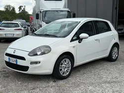 Other Usata 2012 Fiat Grande Punto Due volumi | 2600 € (Buon prezzo)