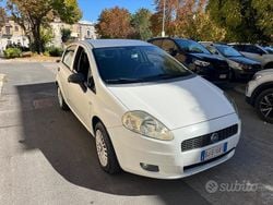 Bianco Usata 2007 Fiat Grande Punto Due volumi | 3000 € (Buon prezzo)
