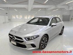 Argento metallizzato Usata 2022 Mercedes A250 Business Tre volumi | 26.500 € (Super prezzo)