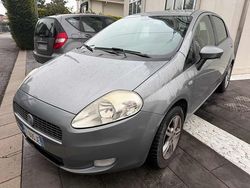 Grigio Usata 2006 Fiat Grande Punto Dynamic Due volumi | 2650 € (Buon prezzo)