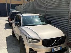 Usata 2023 Volvo XC40 Plus SUV | 27.000 € (Buon prezzo)