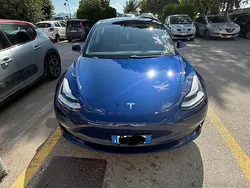 Usata 2019 Tesla Model 3 Long Range AWD Tre volumi | 20.000 € (Ottimo prezzo)