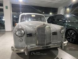 Gray Usata 1958 Mercedes 180 Tre volumi | 36.000 €