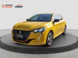 Giallo faro Usata 2022 Peugeot 208 Allure Due volumi | 14.900 € (Buon prezzo)