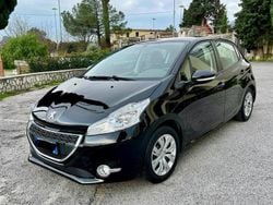 Nero Usata 2013 Peugeot 208 Due volumi | 5499 € (Buon prezzo)