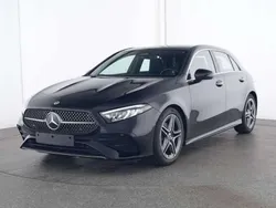 Nero cosmo metalizzato Usata 2024 Mercedes A200 Advanced Plus Tre volumi | 36.500 € (Buon prezzo)