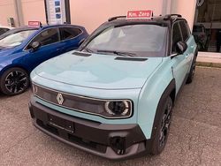Blu Nuova 2025 Renault R4 Komfort Tre volumi | 31.500 €