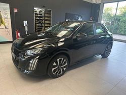 Nero Nuova 2025 Peugeot 208 Style Due volumi | 19.900 € (Buon prezzo)