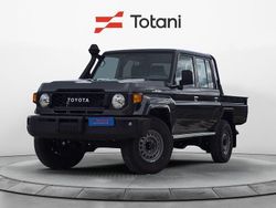 Beige Nuova 2025 Toyota Land Cruiser Pick-up | 67.000 €