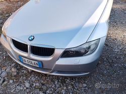 Usata 2007 BMW 320 Efficient Dynamics Tre volumi | 2500 €