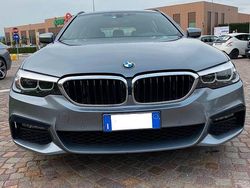 Grigio Usata 2019 BMW 518 M Sport Station wagon | 19.900 € (Ottimo prezzo)