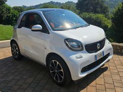 Bianco Usata 2015 Smart ForTwo Coupé Prime Due volumi | 9500 € (Cara)