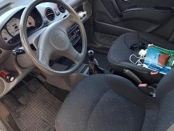 Grigio Usata 2003 Hyundai Atos Due volumi | 1100 € (Buon prezzo)