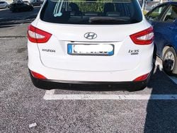 Bianco Usata 2015 Hyundai ix35 Xpossible SUV | 9850 € (Buon prezzo)