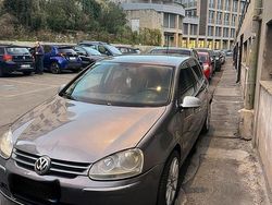 Grigio Usata 2007 VW Golf V Sportline Tre volumi | 2500 € (Buon prezzo)