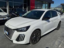 Bianco Nuova 2025 Peugeot 208 Allure Due volumi | 19.700 € (Buon prezzo)