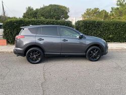 Usata 2018 Toyota RAV4 Tre volumi | 18.500 € (Buon prezzo)