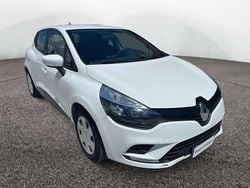 Bianco Usata 2018 Renault Clio IV Furgone | 9800 € (Molto cara)
