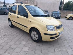 Giallo Usata 2009 Fiat Panda Due volumi | 4500 € (Molto cara)