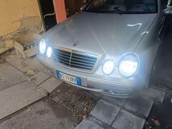 Argento Usata 2001 Mercedes CLK200 Elegance Coupé | 6000 € (Buon prezzo)