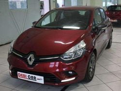 Rosso Usata 2019 Renault Clio IV Tre volumi | 9999 € (Buon prezzo)