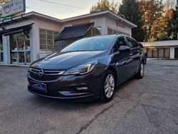 Grigio Usata 2016 Opel Astra Innovation Station wagon | 7900 € (Ottimo prezzo)