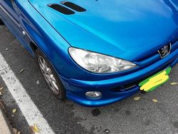 Usata 2005 Peugeot 206 CC Cabrio | 300 €