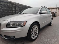 Grigio Usata 2006 Volvo V50 Station wagon | 6900 €