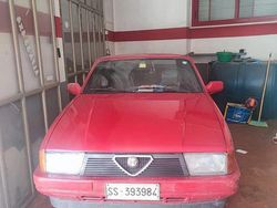 Rosso Usata 2002 Alfa Romeo 75 Tre volumi | 4900 €