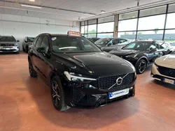 Nero Usata 2022 Volvo XC60 R-Design SUV | 36.900 € (Buon prezzo)