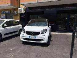 Bianco Usata 2019 Smart ForTwo Coupé Superpassion Due volumi | 12.699 € (Ottimo prezzo)