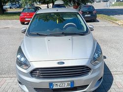 Grigio Usata 2017 Ford Ka Tre volumi | 8000 € (Buon prezzo)