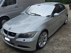 Grigio Usata 2005 BMW 320 Tre volumi | 4500 €