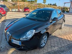 Nero Usata 2013 Alfa Romeo Giulietta Progression Due volumi | 7899 € (Buon prezzo)