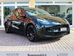 Nero Usata 2025 Tesla Model Y RWD SUV | 48.500 € (Molto cara)