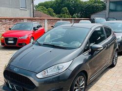Grigio Usata 2017 Ford Fiesta ST-Line Due volumi | 7490 € (Ottimo prezzo)