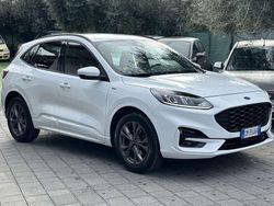 Frozen white pastello Usata 2022 Ford Kuga ST-Line SUV | 16.890 € (Ottimo prezzo)
