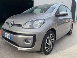 Grigio Usata 2019 VW up! Move Due volumi | 8800 € (Buon prezzo)