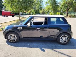 Nero Usata 2009 Mini Cooper Due volumi | 4200 € (Buon prezzo)