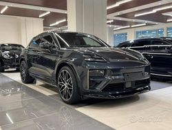 Nero Usata 2025 Porsche Macan Turbo SUV | 129.000 €