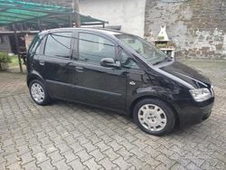 Nero Usata 2011 Fiat Idea Monovolume | 6000 €