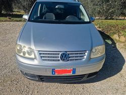 Grigio Usata 2004 VW Touran Monovolume | 3000 € (Cara)