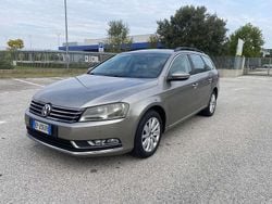 Bronzo Usata 2013 VW Passat Business Station wagon | 4500 € (Buon prezzo)