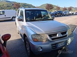 Argento(met.) Usata 2004 Mitsubishi Pajero SUV | 6500 € (Super prezzo)